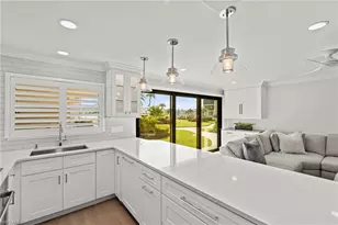 3200 Gulf Shore Blvd N, Naples, FL 34103 - Photo 7