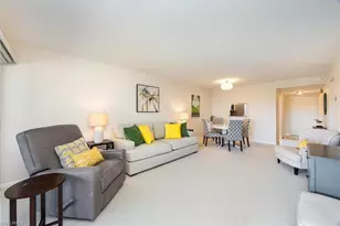 3030 Binnacle Dr, Naples, FL 34103 - Photo 9