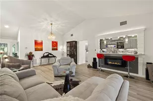 13252 Tall Pine Cir, Fort Myers, FL 33907 - Photo 7