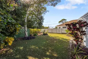 736 92nd Ave N, Naples, FL 34108 - Photo 23