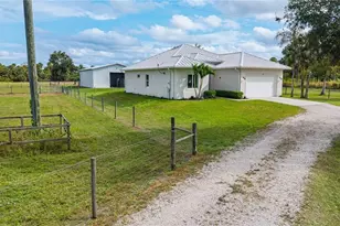 1960 Moulder Dr, Naples, FL 34120 - Photo 35