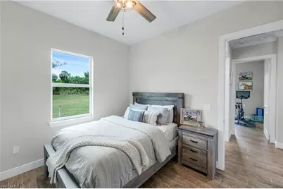 1960 Moulder Dr, Naples, FL 34120 - Photo 17