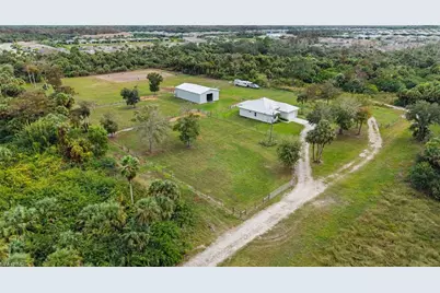 1960 Moulder Dr, Naples, FL 34120 - Photo 3