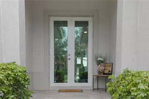 1960 Moulder Dr, Naples, FL 34120 - Photo 37