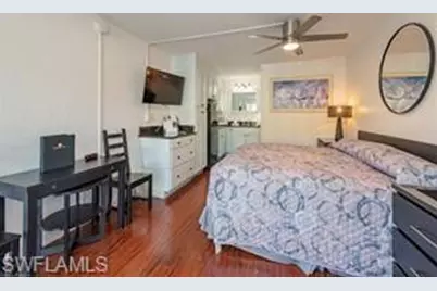 2555 9th St N #109, Naples, FL 34103 - Photo 1
