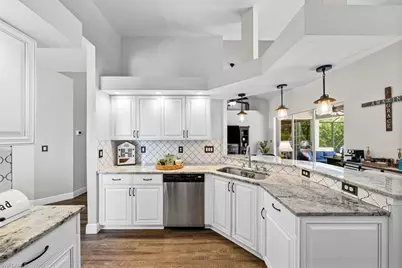 6647 Craven Hill Way, Naples, FL 34104 - Photo 17
