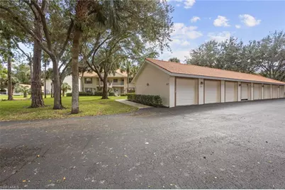257 Robin Hood Cir #101, Naples, FL 34104 - Photo 27