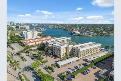 3000 Gulf Shore Blvd N #202, Naples, FL 34103 - Photo 3