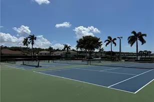 2844 W Crown Pointe Blvd, Naples, FL 34112 - Photo 27