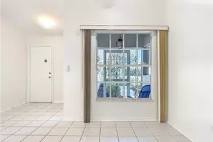 2844 W Crown Pointe Blvd, Naples, FL 34112 - Photo 9