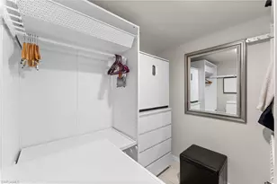 3001 Sandpiper Bay Cir, Naples, FL 34112 - Photo 19