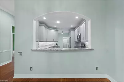 670 Catamaran Ct, Naples, FL 34110 - Photo 9