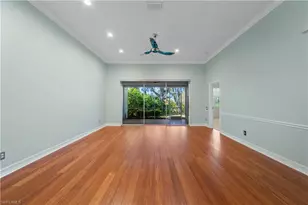 670 Catamaran Ct, Naples, FL 34110 - Photo 7