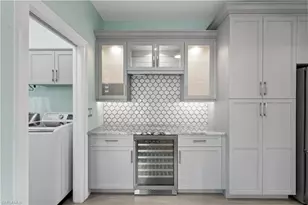 670 Catamaran Ct, Naples, FL 34110 - Photo 13