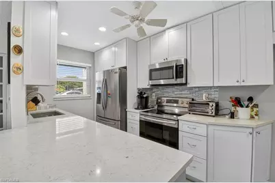 572 High Point Dr #D, Delray Beach, FL 33445 - Photo 7