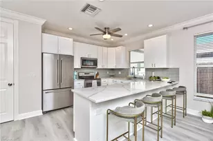 725 95th Ave N, Naples, FL 34108 - Photo 5