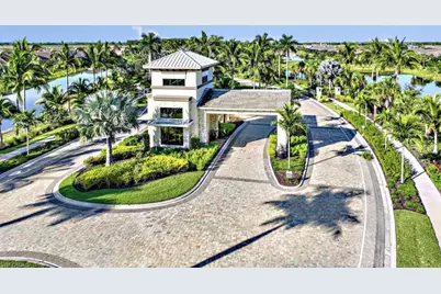 15690 Genova Dr, Naples, FL 34114 - Photo 23