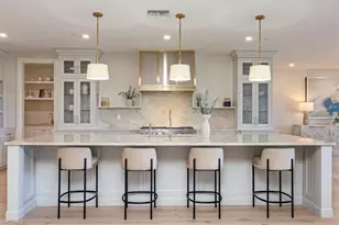 1820 Gulf Shore Blvd N, Naples, FL 34102 - Photo 3