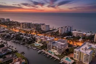 1820 Gulf Shore Blvd N, Naples, FL 34102 - Photo 5