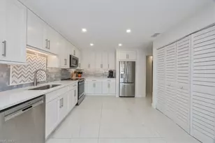 28432 Highgate Dr, Bonita Springs, FL 34135 - Photo 7