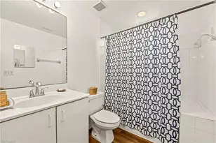 280 Robin Hood Cir, Naples, FL 34104 - Photo 15