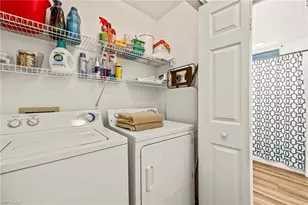 280 Robin Hood Cir, Naples, FL 34104 - Photo 19