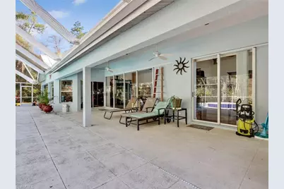 4521 3rd Ave NW, Naples, FL 34119 - Photo 9