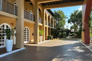 25000 Tamiami Trl E, Naples, FL 34114 - Photo 3