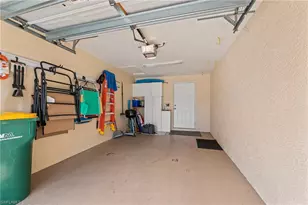 465 Robin Hood Cir, Naples, FL 34104 - Photo 21