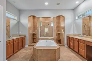 26430 Doverstone St, Bonita Springs, FL 34135 - Photo 13