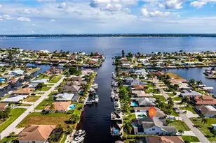 1911 SE 32nd Terrace, Cape Coral, FL 33904 - Photo 45