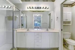 2220 Chesterbrook Ct, Naples, FL 34109 - Photo 13