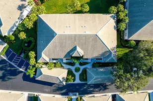 2220 Chesterbrook Ct, Naples, FL 34109 - Photo 23