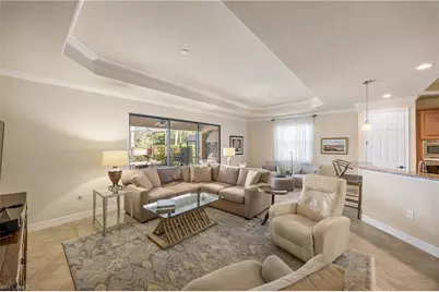 9218 Veneto Ln, Naples, FL 34113 - Photo 5