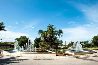 9218 Veneto Ln, Naples, FL 34113 - Photo 45