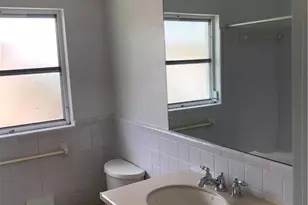 709 El Dorado Pkwy E, Cape Coral, FL 33904 - Photo 7