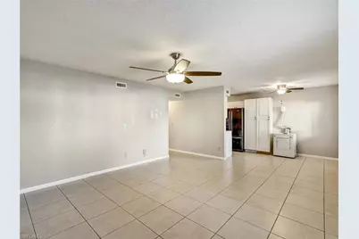 4621 Bayshore Dr #Q1, Naples, FL 34112 - Photo 7