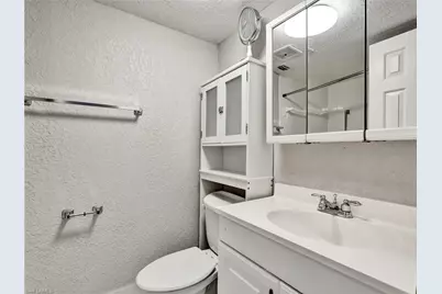 4621 Bayshore Dr #Q1, Naples, FL 34112 - Photo 19