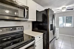 4621 Bayshore Dr, Naples, FL 34112 - Photo 13