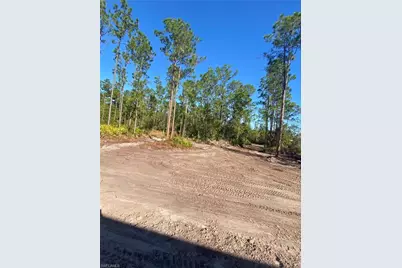 3437 70th Ave NE, Naples, FL 34120 - Photo 7