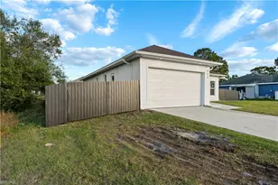 453 Lillon Ave S, Lehigh Acres, FL 33974 - Photo 47