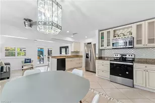 604 110th Ave N, Naples, FL 34108 - Photo 7