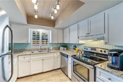 564 109th Ave N, Naples, FL 34108 - Photo 13