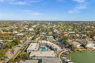 342 Harbour Dr, Naples, FL 34103 - Photo 33