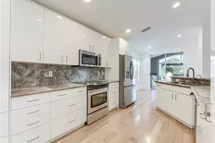 23680 Stonyriver Pl, Estero, FL 34135 - Photo 5