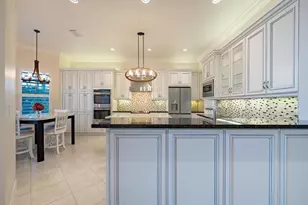 2975 Cinnamon Bay Cir, Naples, FL 34119 - Photo 11