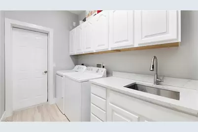 770 17th St SW, Naples, FL 34117 - Photo 33