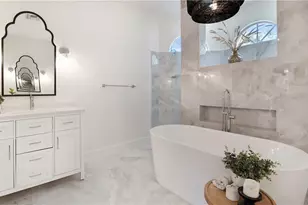 770 17th St SW, Naples, FL 34117 - Photo 21