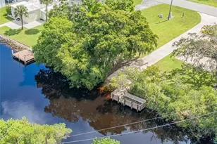 893 Manatee Rd, Naples, FL 34114 - Photo 19