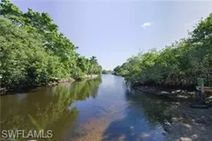 893 Manatee Rd, Naples, FL 34114 - Photo 23